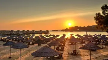 Rubi Platinum Spa Resort And Suite