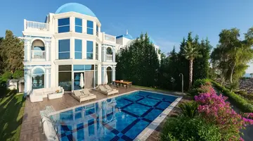 Rubi Platinum Spa Resort & Suites - All