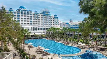 Rubi Platinum Spa Resort & Suites - All