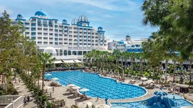 Rubi Platinum Spa Resort & Suites - All