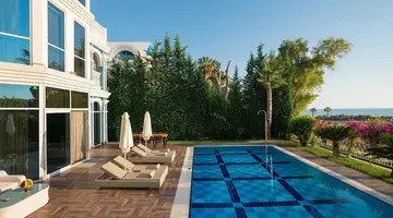 Rubi Platinum Spa Resort & Suites - All