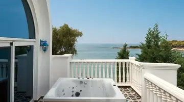 Rubi Platinum Spa Resort & Suites - All
