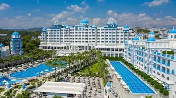 Rubi Platinum Spa Resort & Suites - All
