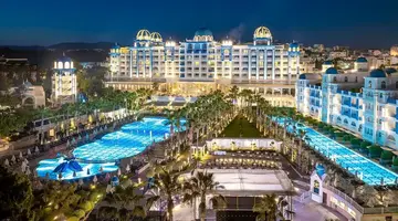 Rubi Platinum Spa Resort & Suites - All
