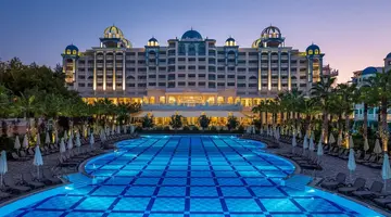 Rubi Platinum Spa Resort & Suites - All