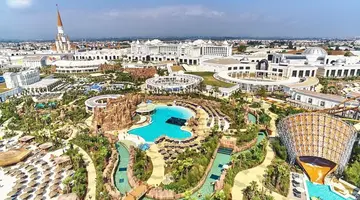 Rubi Platinum Spa Resort & Suites - All