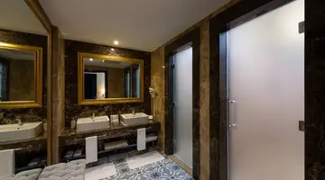RUBI PLATINUM SPA RESORT & SUITES