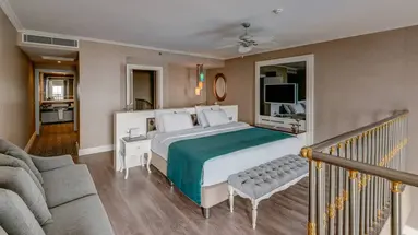 RUBI PLATINUM SPA RESORT & SUITES
