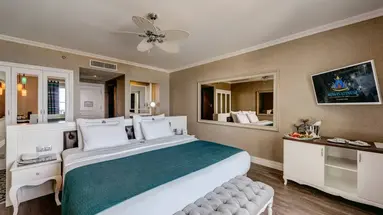RUBI PLATINUM SPA RESORT & SUITES