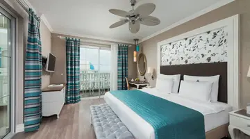 RUBI PLATINUM SPA RESORT & SUITES