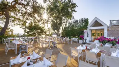 RUBI PLATINUM SPA RESORT & SUITES