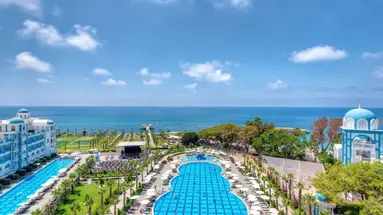 RUBI PLATINUM SPA RESORT & SUITES