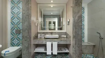 RUBI PLATINUM SPA RESORT & SUITES