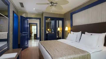 RUBI PLATINUM SPA RESORT & SUITES