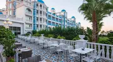 RUBI PLATINUM SPA RESORT & SUITES