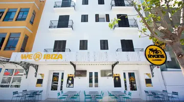 Ryans La Marina