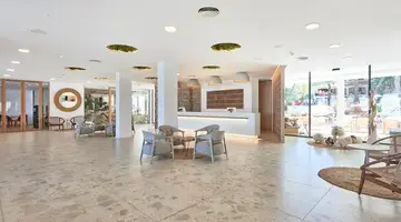 S'Entrador Playa Hotel & Spa