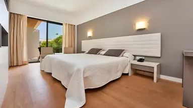 S'Entrador Playa Hotel & Spa