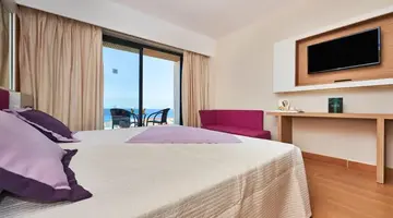 S'Entrador Playa Hotel & Spa