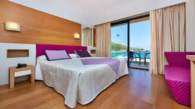 S'Entrador Playa Hotel & Spa