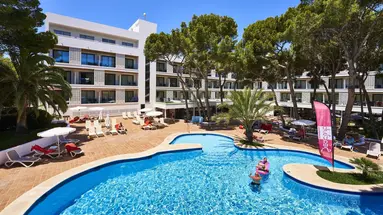 S'Entrador Playa Hotel & Spa