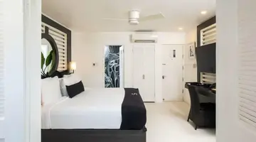 S Hotel Montego Bay
