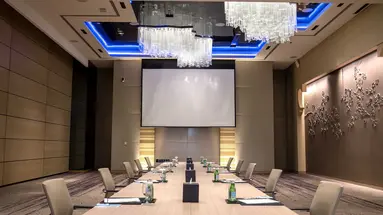 SAADIYAT ROTANA RESORT & VILLAS