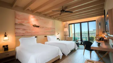 SAADIYAT ROTANA RESORT & VILLAS