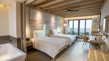 SAADIYAT ROTANA RESORT & VILLAS