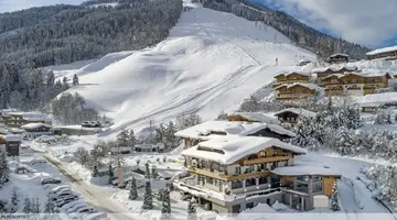 Saalbach Suites by ALPS R
