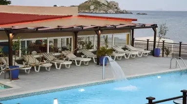 Sacallis Inn Beach Hotel