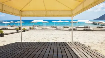 Sacallis Inn Beach Hotel