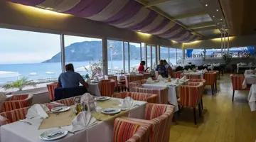 Sacallis Inn Beach Hotel