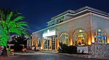 Sacallis Inn Beach Hotel