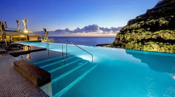 Saccharum Resort & Spa