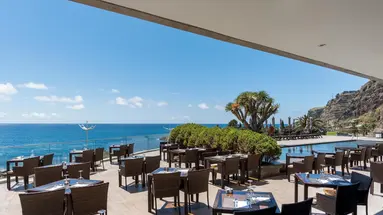 Saccharum Resort