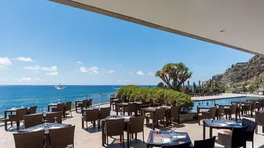 Saccharum Resort