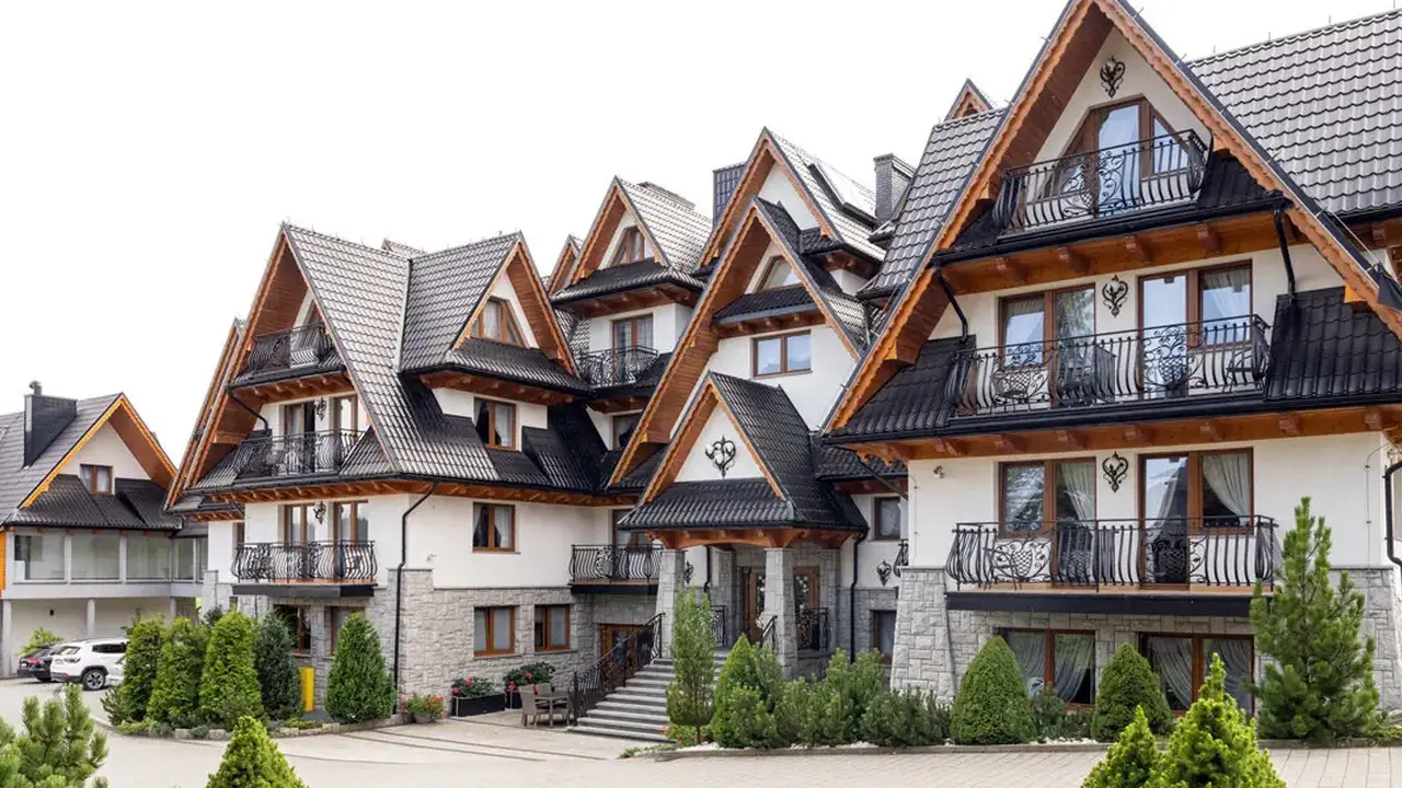 Sądelski Dwór & Sądelski Resort Apartments