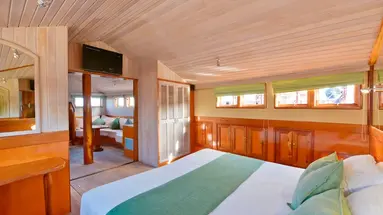 Safari Island Resort