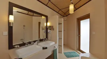 Safari Island Resort