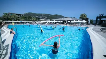 Sailors Beach Club - All Inclusive