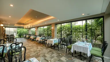 SAILORS BEACH CLUB