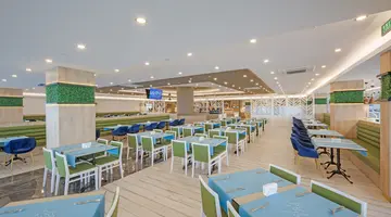 SAILORS BEACH CLUB