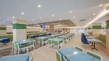 SAILORS BEACH CLUB