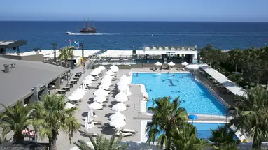 SAILORS BEACH CLUB