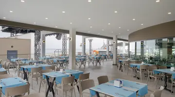 SAILORS BEACH CLUB