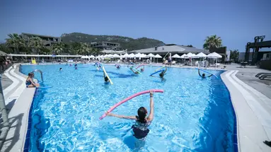 SAILORS BEACH CLUB