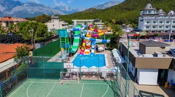 SAILORS BEACH CLUB