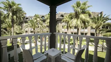 Sailors Beach Club