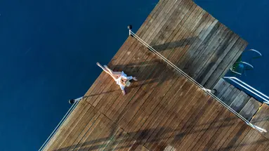 SAILORS BEACH CLUB